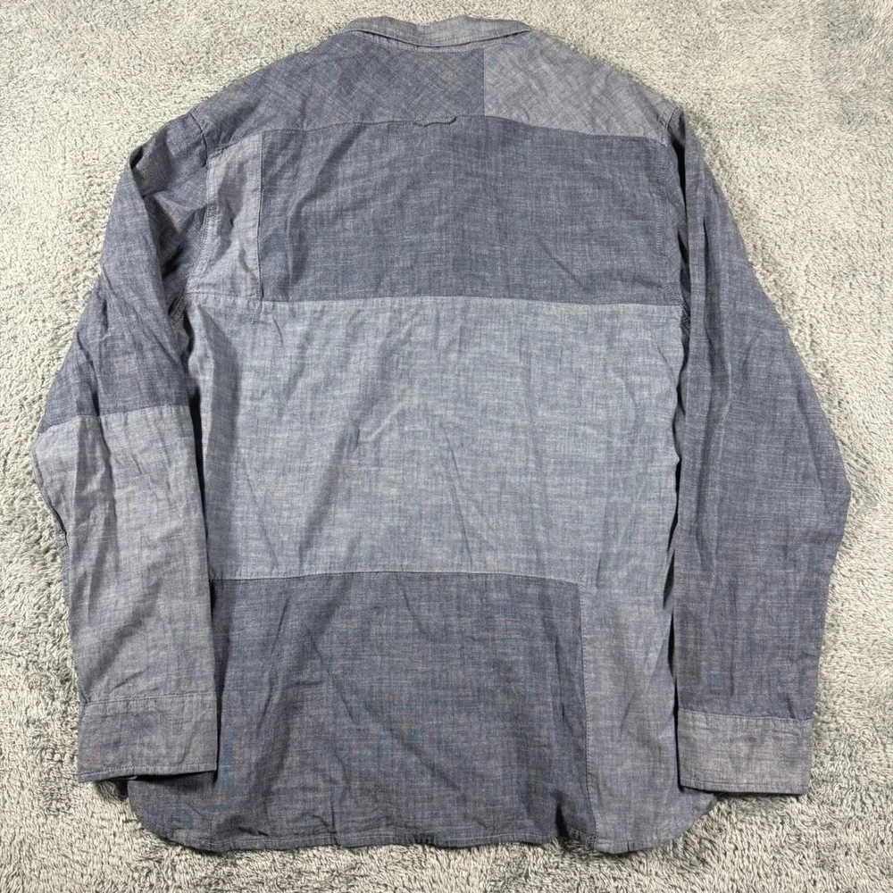 Levis levi button